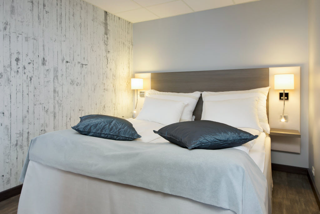Copyright: Tord-Erik Andresen Dobbeltseng i Junior Suite, Scandic Grand Tromsø